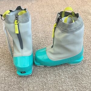 Kids Fischer Ski Boots